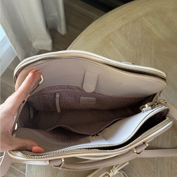 Kate Spade Light Pink Purse with matching wallet - Picture 5 of 11
